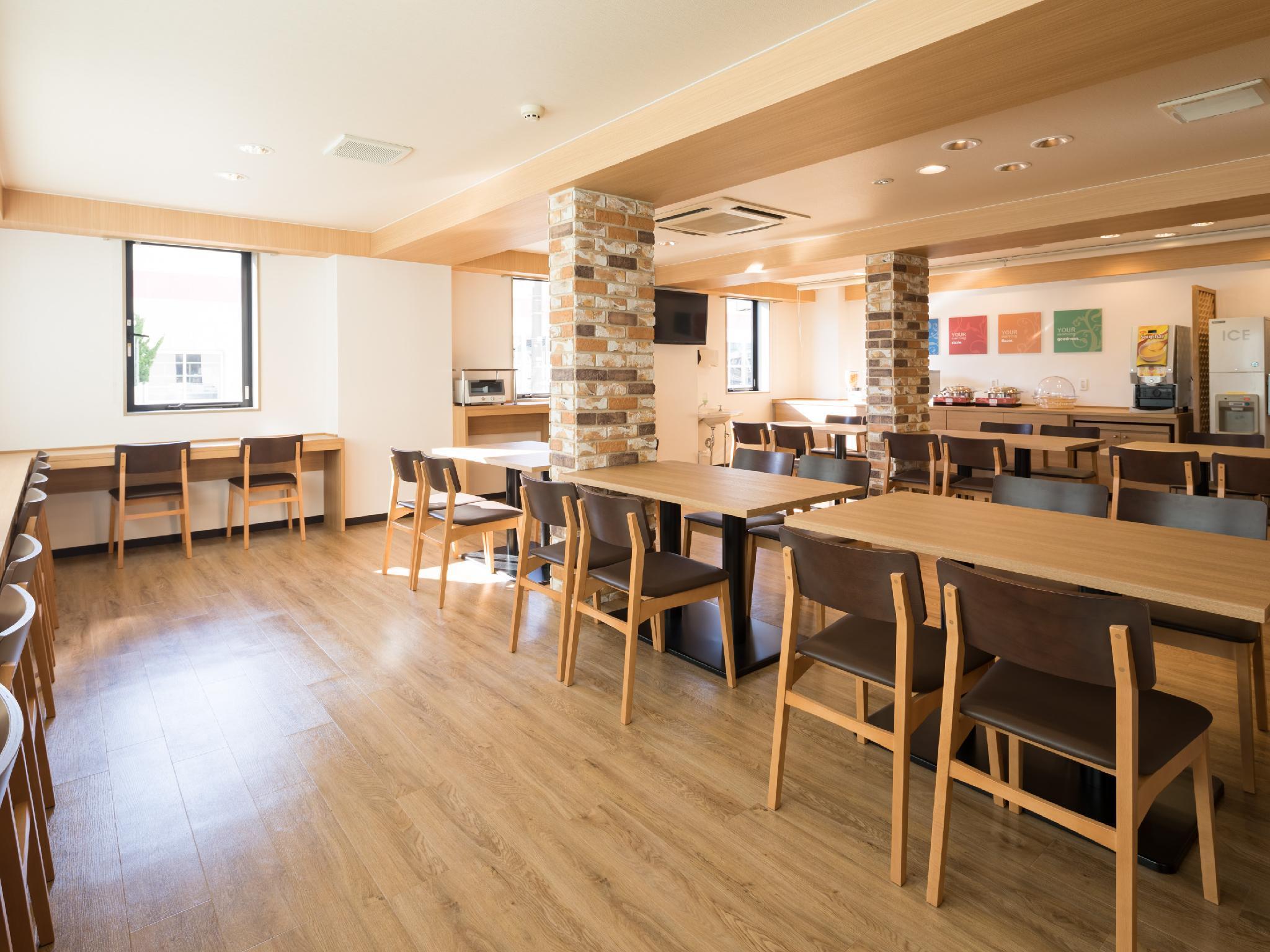 Comfort Inn Niigata Kameda Exterior photo
